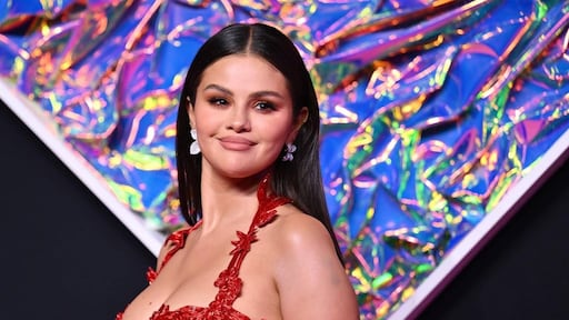 Selena Gomez bedankt vriend Benny Blanco dat hij zijn leven met haar deelt