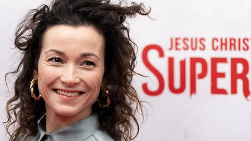 Birgit Schuurman en Gioia Parijs in griezelserie over smartphones