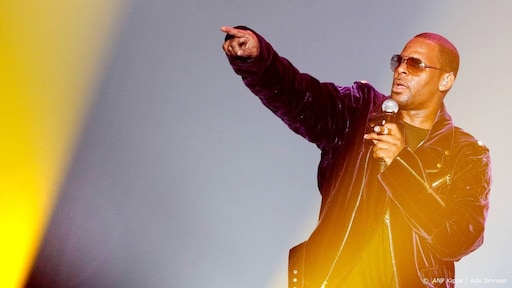 Twee nieuwe vrouwen beschuldigen R. Kelly van misbruik
