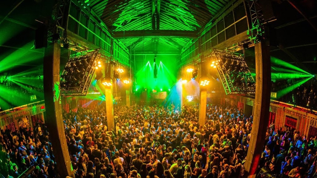 Zonnig Paaspop trekt recordaantal bezoekers