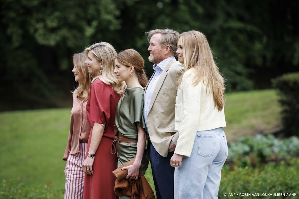 Koning kijkt 'met zeer veel zorgen' naar asielprotesten