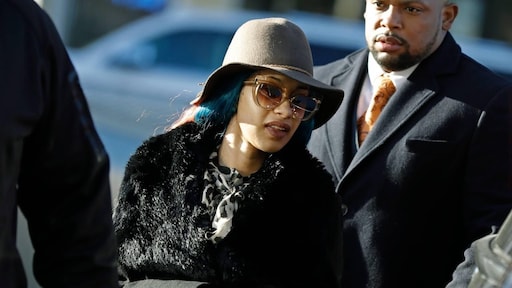 Cardi B aangeklaagd na stripclubvechtpartij