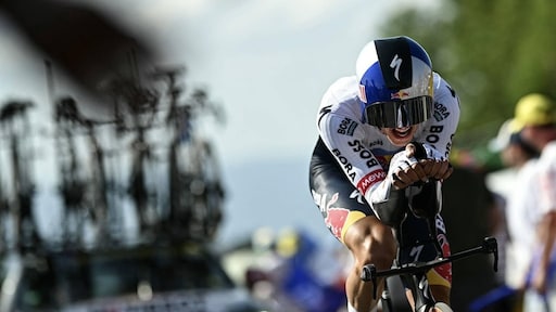 Duitse klassementsrenner Lipowitz na val uit Tour de France