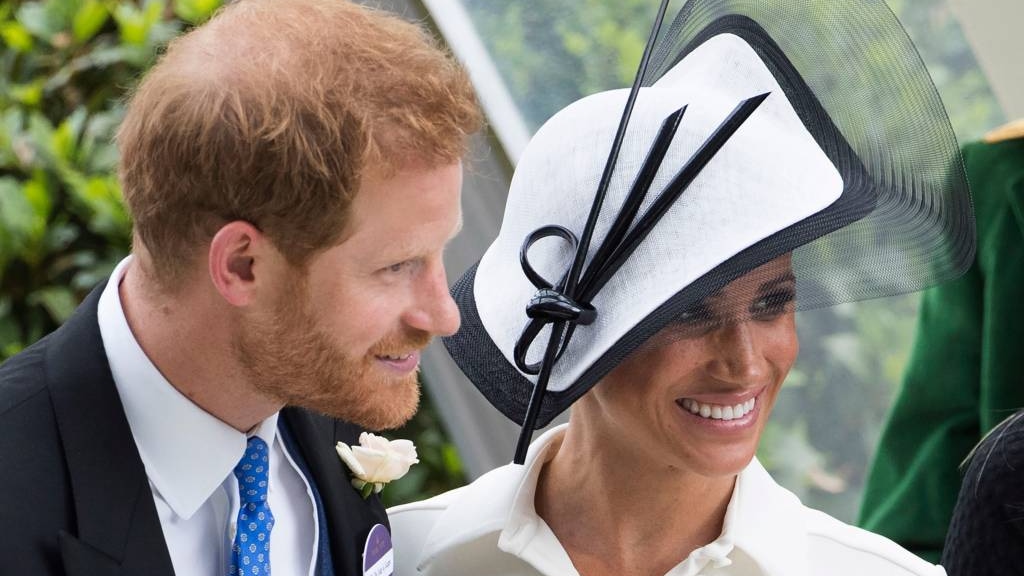 De Clooneys krijgen een royal visit van Harry en Meghan