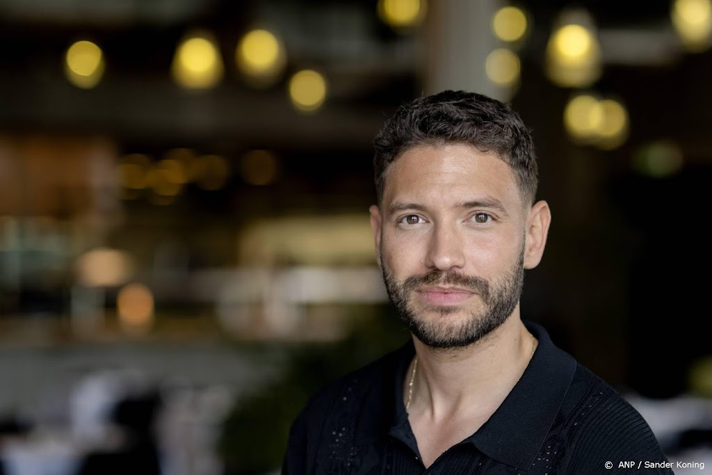 Rolf Sanchez moest opnieuw leren wat zelfliefde is: 'Zodat ik uiteindelijk liefde met een ander kan delen'