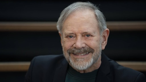 Rob de Nijs in tranen bij laatste show