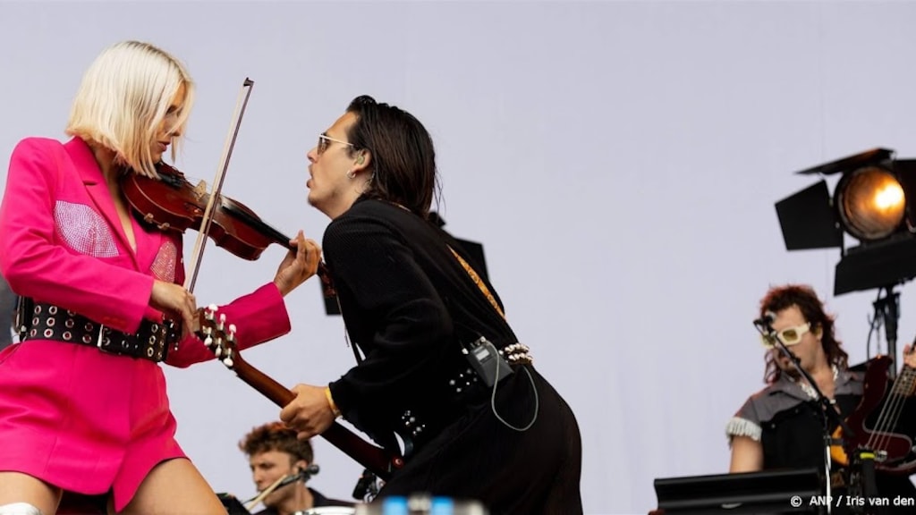 Son Mieux voelt 'extra druk' voor grote shows in AFAS Live: 'Andere koek'