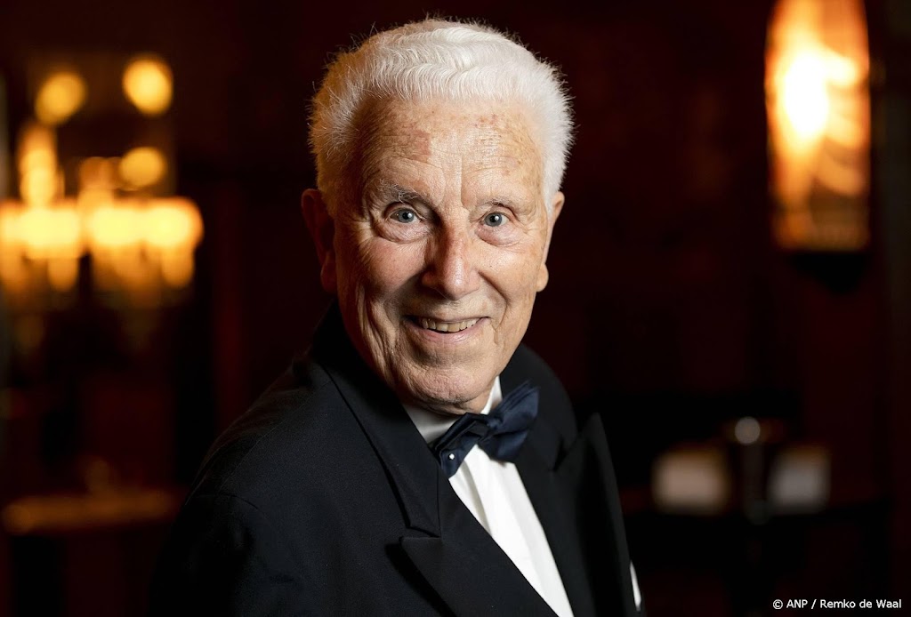 Bassie en Adriaan vinden overlijden Van Gorcum 'droevig'