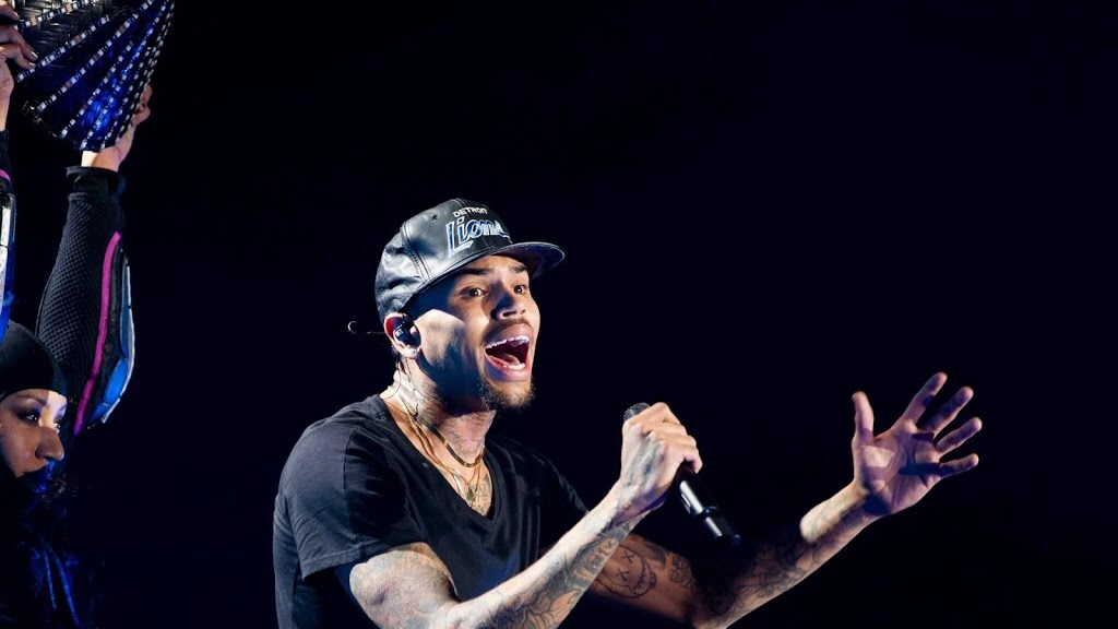 Chris Brown beschuldigd van verkrachting