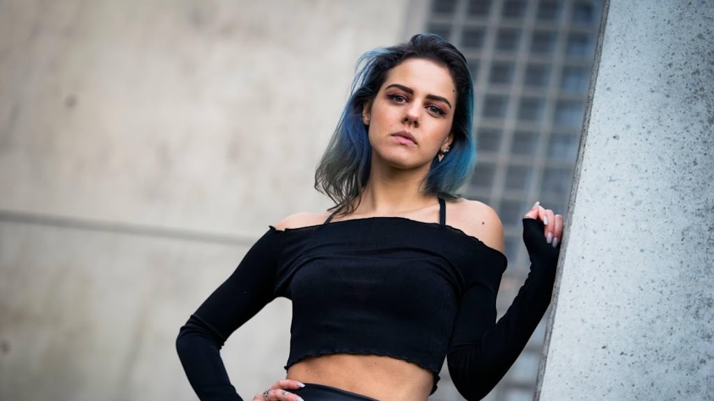 Lakshmi start eigen digitale club om contact te houden met fans