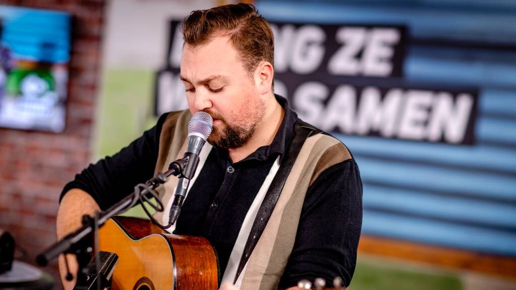 Ruzie Giel Beelen en Tim Knol om stripper