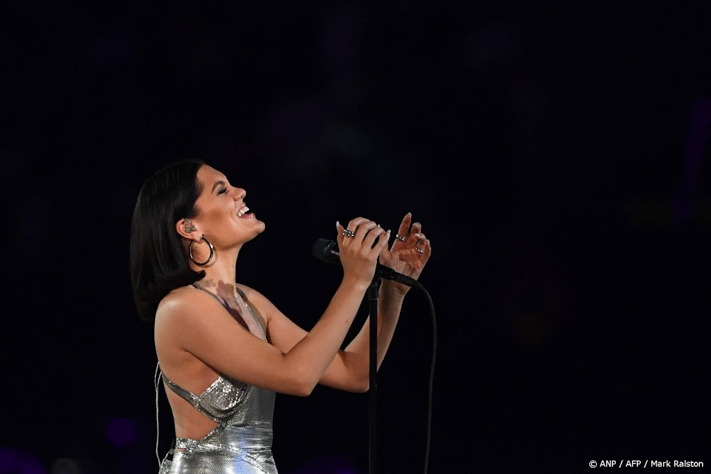 Jessie J bedankt fans voor 'magisch optreden' in Amsterdam