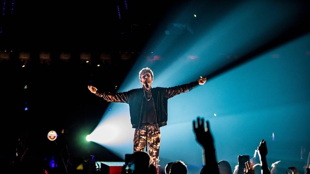 Gespannen Duncan Laurence zit zichzelf soms in de weg