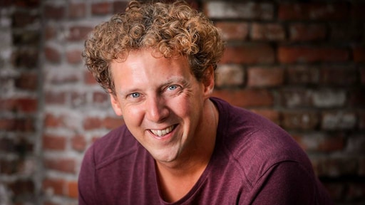 Jochem Myjer gaat zijn best doen voor iedereen zonder kaartje