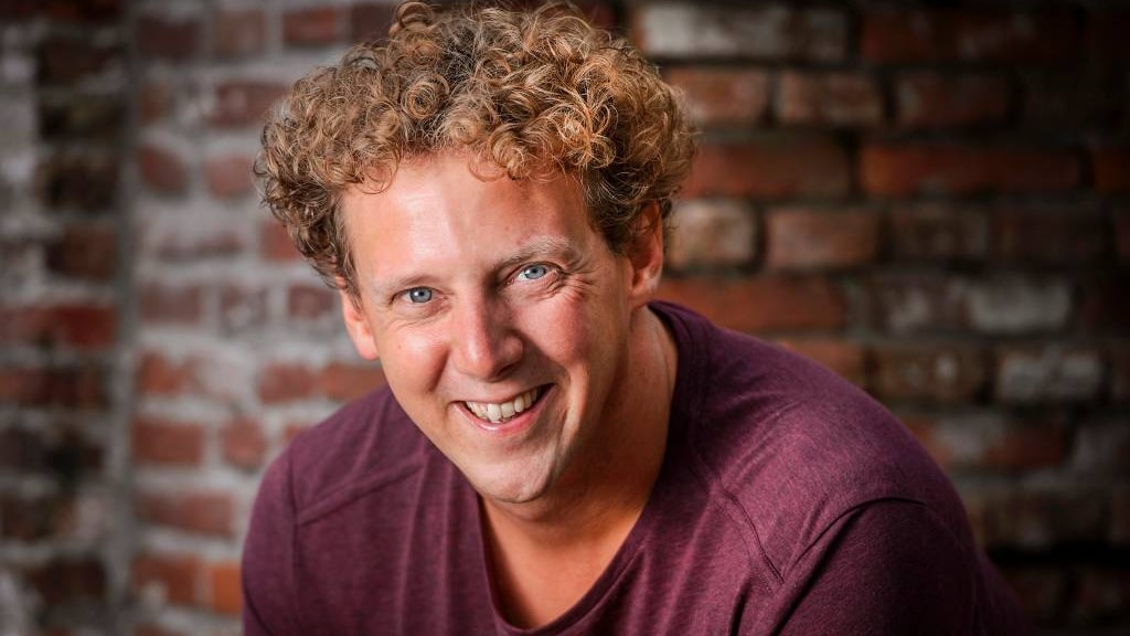 Jochem Myjer gaat zijn best doen voor iedereen zonder kaartje