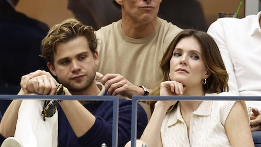 Verliefde The White Lotus-sterren delen voor het eerst foto samen