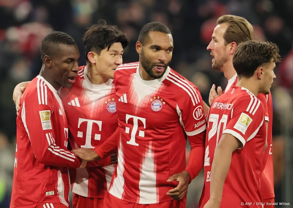 Bayern komt slechte start te boven en wint ruim van Freiburg