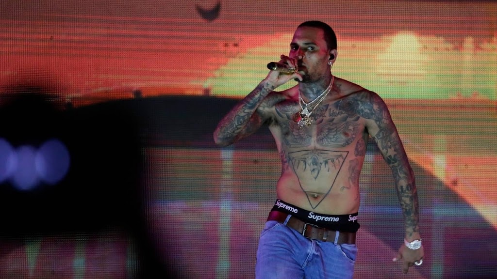 Advocaat: 'Drugs in hotel niet van Chris Brown'