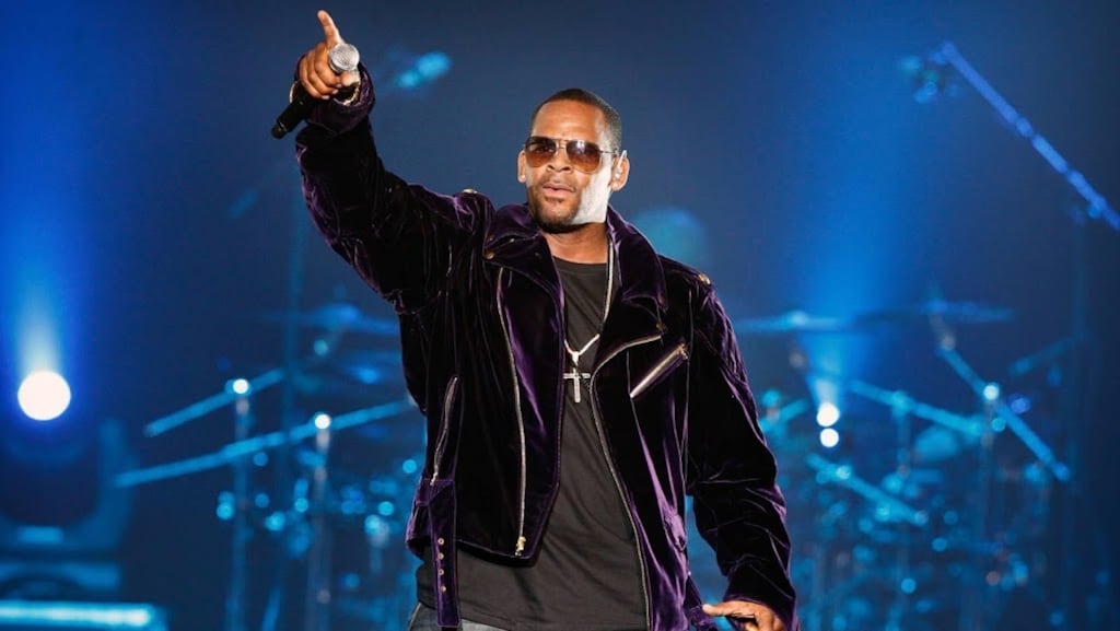 R. Kelly maandag weer voor de rechter