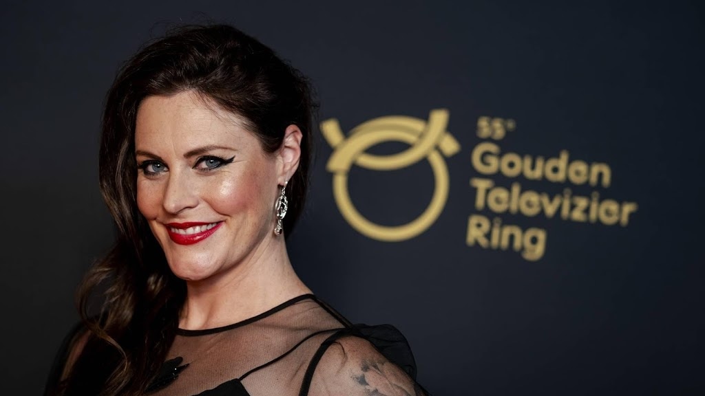 Floor Jansen vindt het belangrijk dat platenzaken blijven bestaan