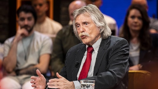 Onduidelijk of Johan Derksen woensdagavond weer aanschuift bij VI