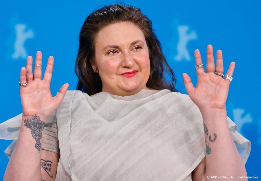 Lena Dunham wil Girls-film maken