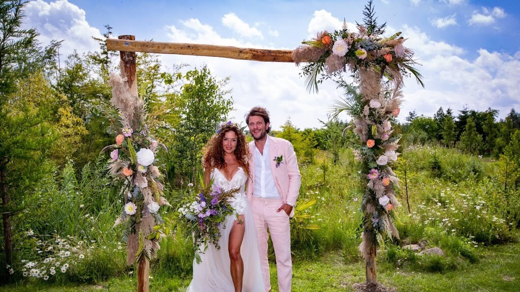 Zus Birgit Schuurman deelt foto's van bruid Katja