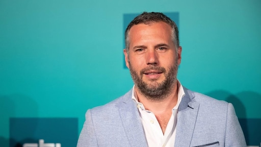 Tijl Beckand reageert op kritiek presentatiewerk