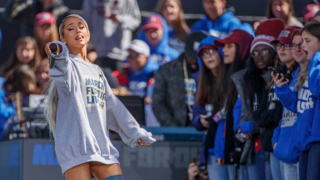 Ariana Grande ziet het zonniger in