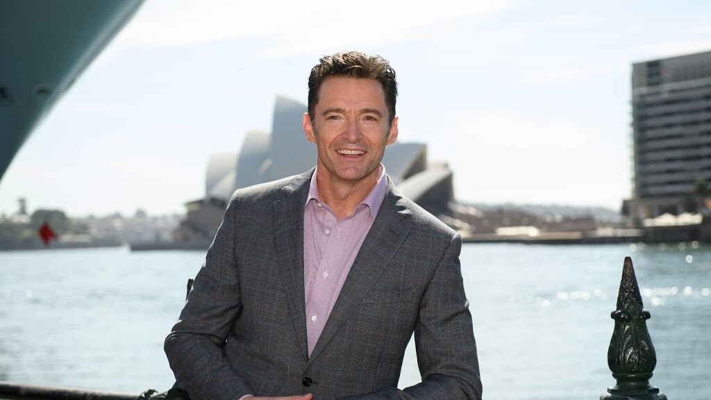 Hugh Jackman lekt video over jarige 'vijand' Ryan Reynolds