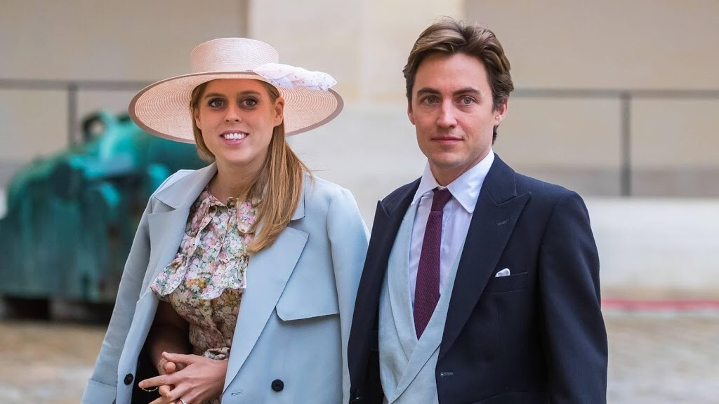 Prinses Beatrice stuurt fans handgeschreven bedankbriefjes