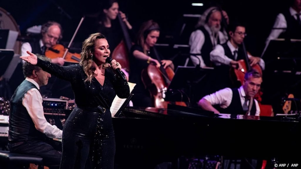 Trijntje Oosterhuis zal vader extra missen tijdens feestdagen