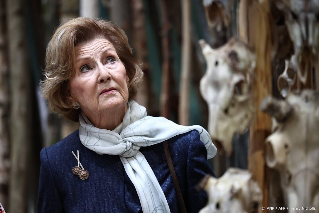 Koningin Sonja naar tentoonstelling over kunstenares Paula Rego