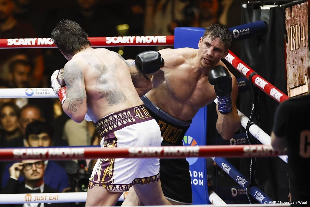 Verhoeven maakt indruk maar verliest uiteindelijk van Usyk