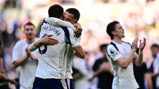 Tottenham handhaaft zich, West Ham met Summerville degradeert