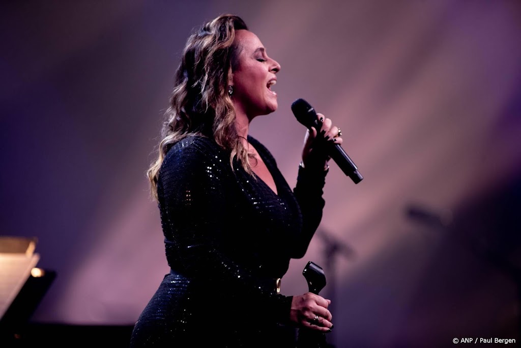 Trijntje Oosterhuis geeft tweede jubileumshow in Carré
