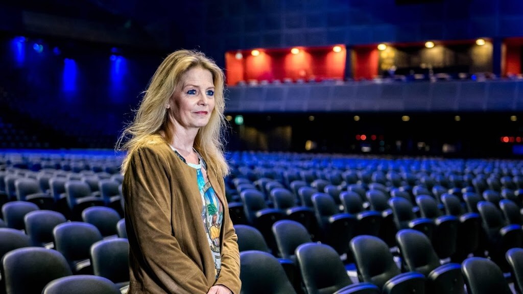 AFAS Live-baas hangt vlag uit bij versoepeling coronamaatregelen