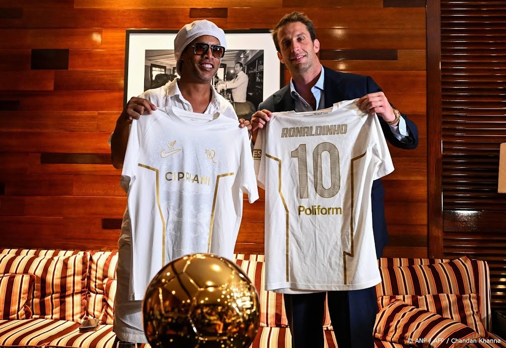Ronaldinho maakt op 46-jarige leeftijd comeback bij Ravenna
