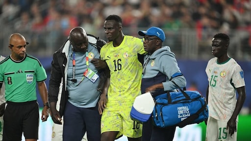 Keeper Mendy van Senegal mist WK-duel met Irak door knieblessure