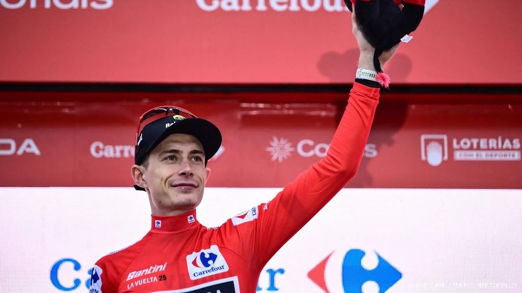 Vingegaard wint tweede etappe Vuelta en grijpt leiderstrui