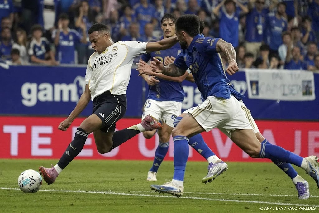 Mbappé helpt Real Madrid met twee treffers aan ruime zege