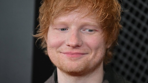 Ed Sheeran mijmert bij jeugdfoto over eerste FC Barcelona-shirt