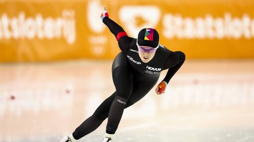 Schaatsster Voskamp verovert zilver op 500 meter in Nagano