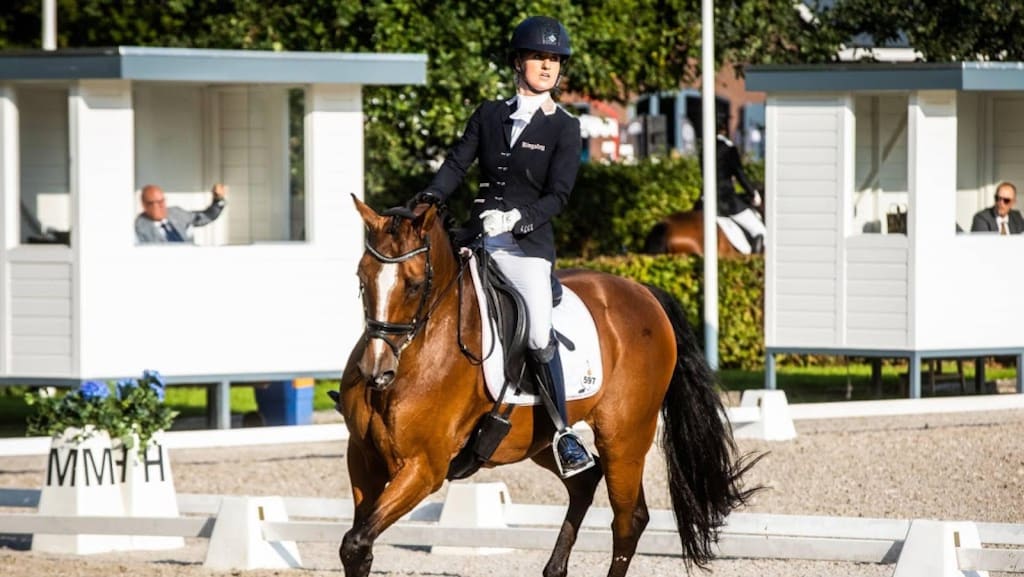Britt Dekker belooft prinsesjes met rust te laten tijdens Jumping