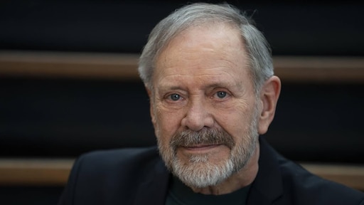 Rob de Nijs in het ziekenhuis na onwelwording