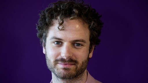 Jim Bakkum en Nadja Hüpscher ook tezien in serie over Patty Brard