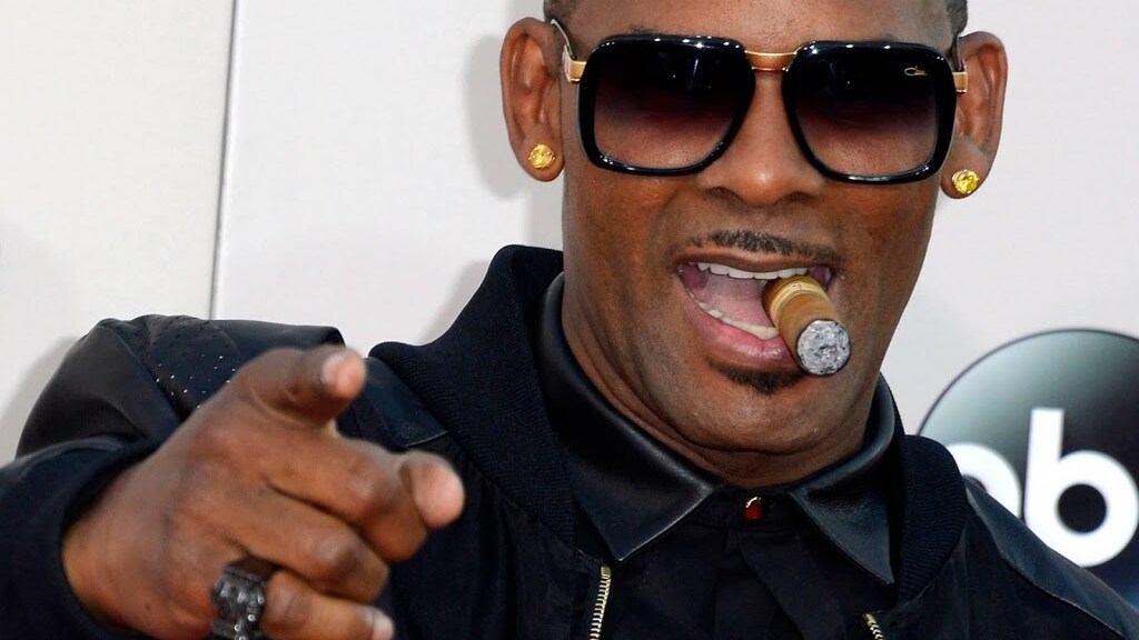 R. Kelly pleit onschuldig in Chicago