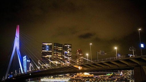 Rotterdamse kunstenaars toveren de stad om voor Songfestival