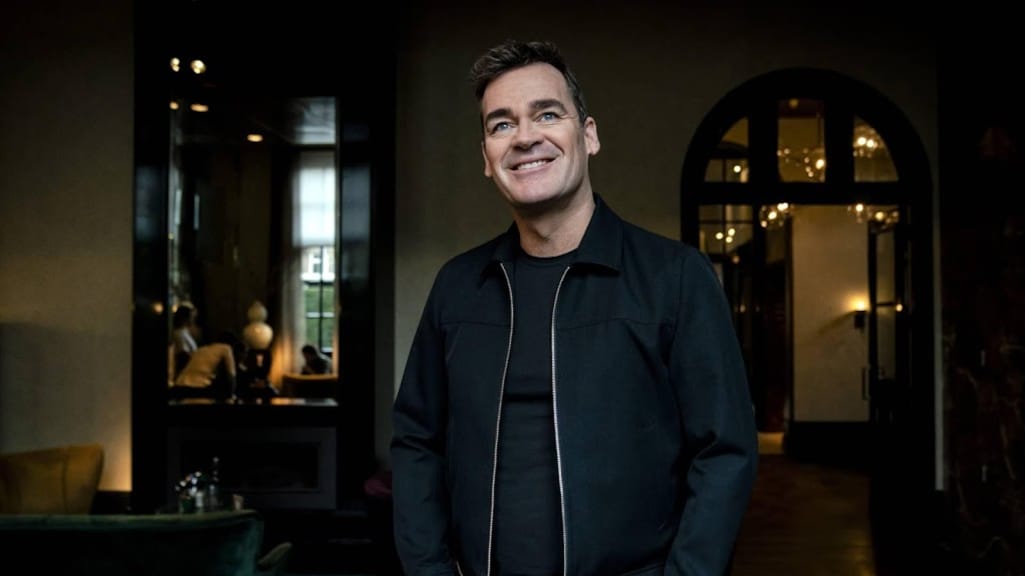 Jeroen van der Boom: 'Vrienden zien me nu op tv zoals ik thuis ben'