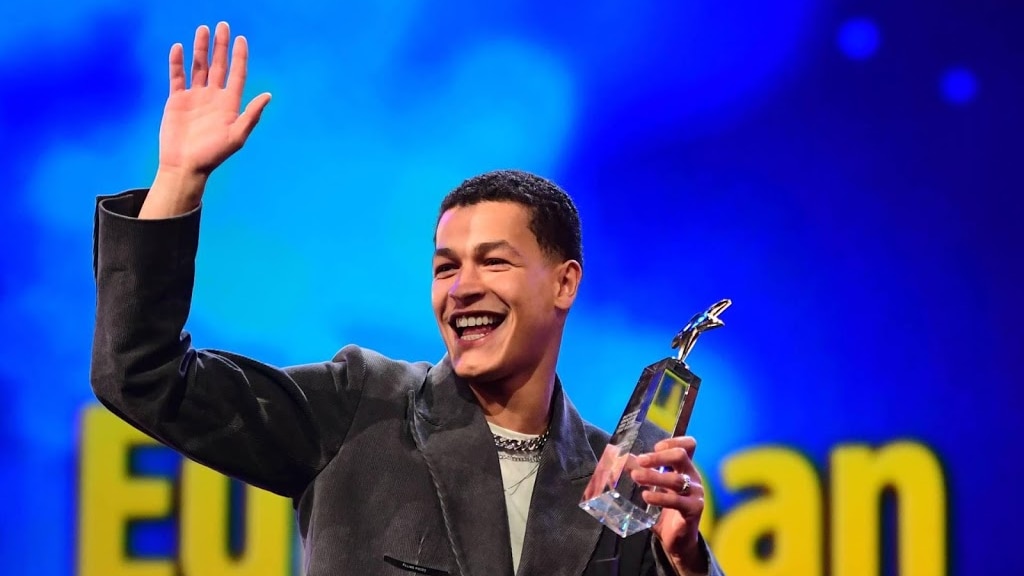 AVROTROS laat programma's met Bilal gewoon online staan